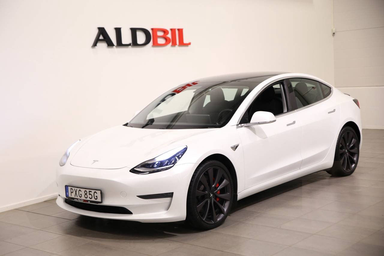 Tesla Model 3 Dual Motor Performance