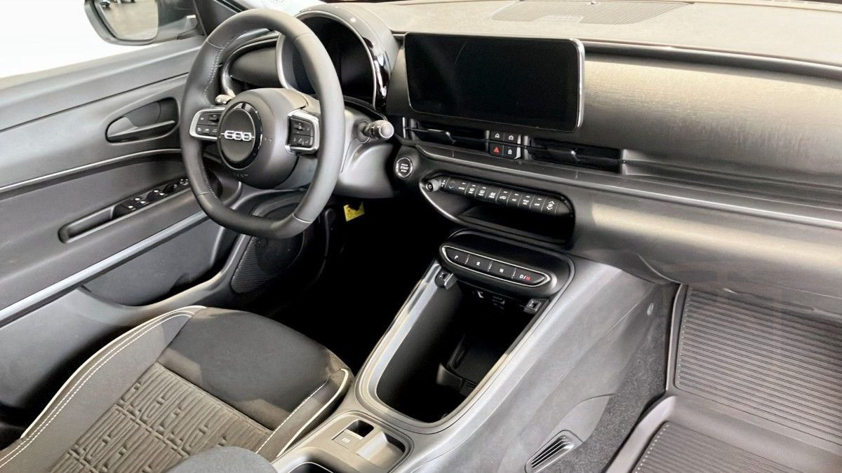 Fiat 600 600 HEV LOUNGE 1.2