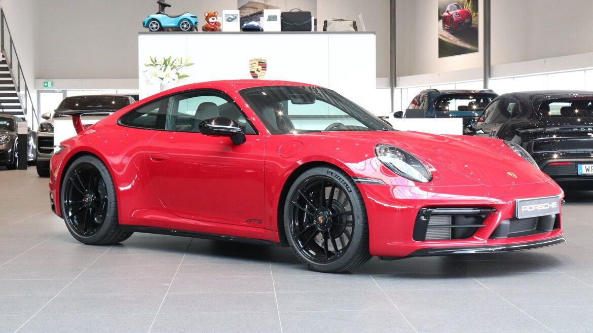 Porsche 911 Carrera GTS Aerokit