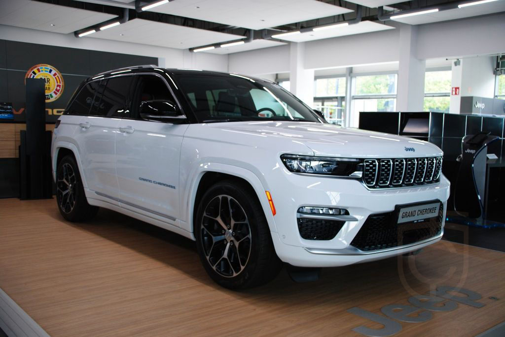 Jeep Grand Cherokee 4xe Summit, 21", NP: 102.970,-
