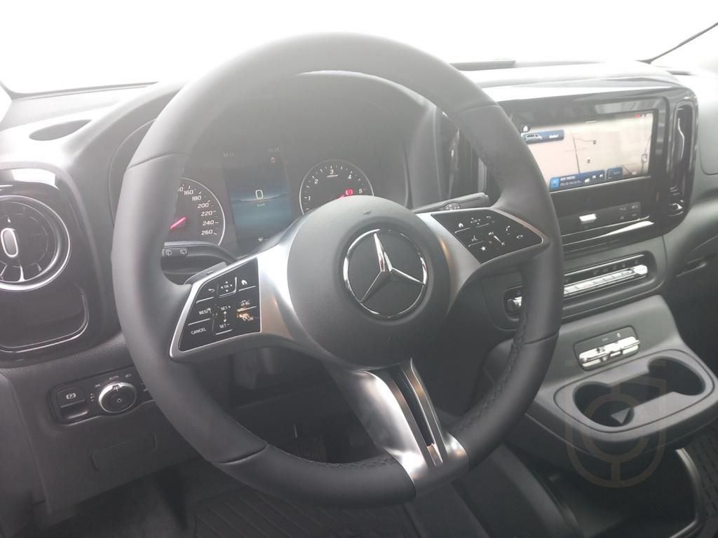 Mercedes-Benz Vito 119 CDI Tourer Pro 4M lang Navi*LED*Standhz