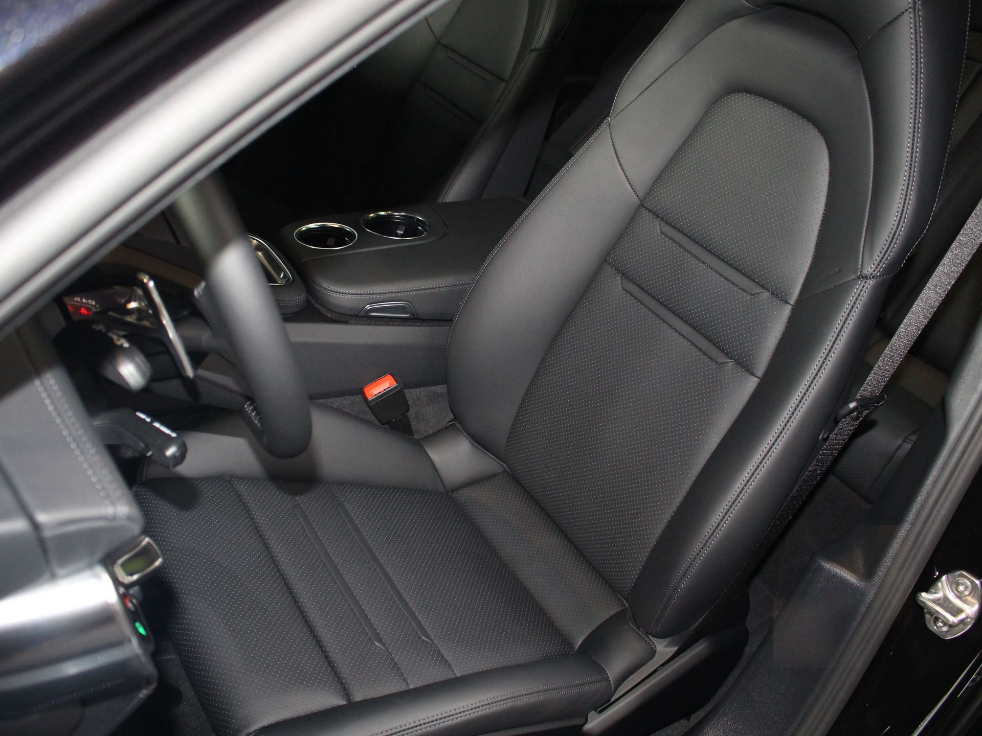 Porsche Panamera 4 E-Hybrid Sport Turismo