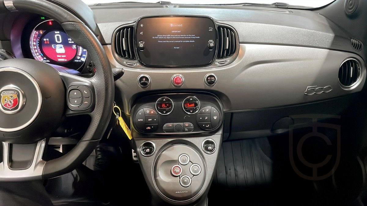 Abarth 595 C 1.4 T-JET 16V MTA,