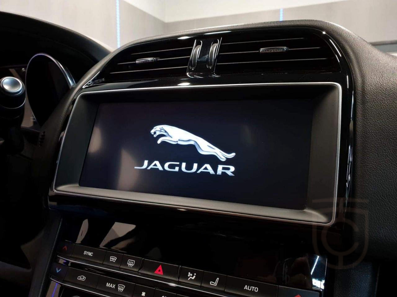 Jaguar F-Pace P250 Automat Euro 6