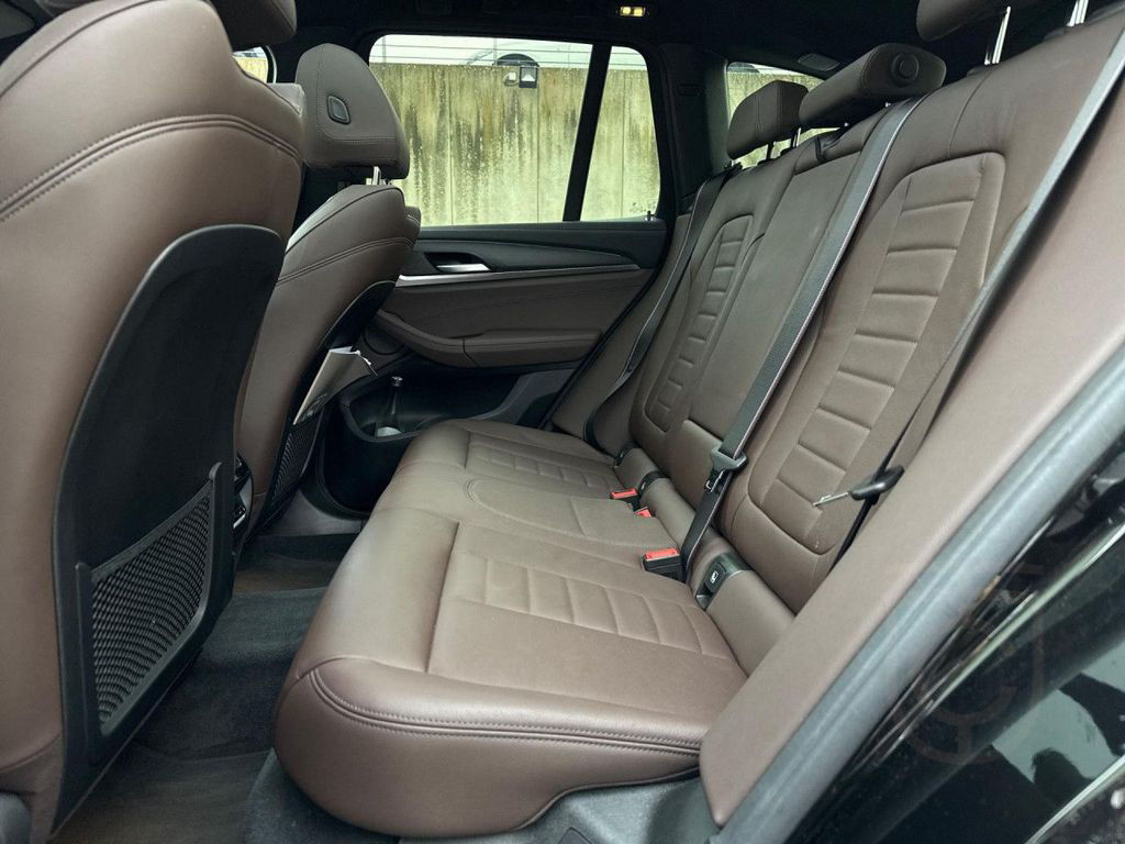 BMW X3 M40d Laser,Pano,AHK,StHzg,H/K,360°,St+G