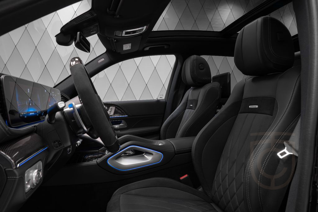 Mercedes-Benz GLS 63 AMG FACELIFT BRABUS 800 BLACK/BLACK