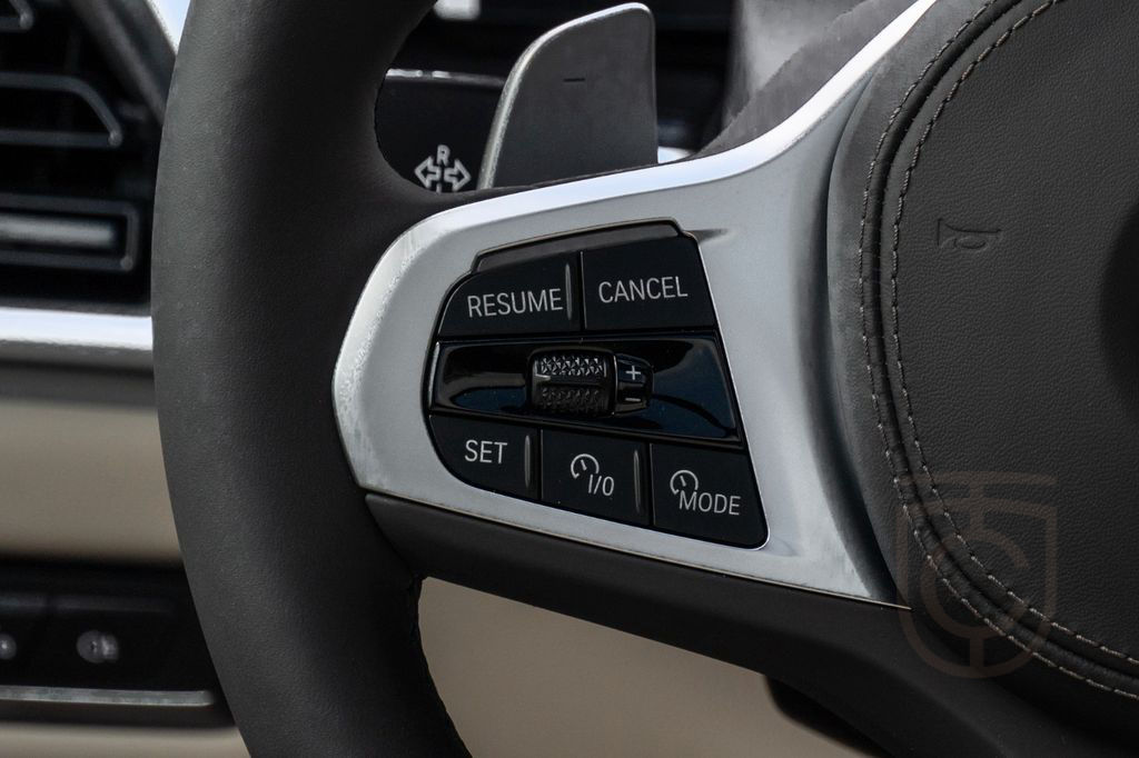 BMW X7 40d M SPORT.SOFTC.LUFTF.PANO.DR.ASS.AHK.5/100