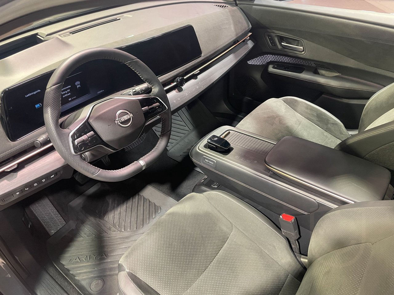 Nissan Ariya EVOLVE