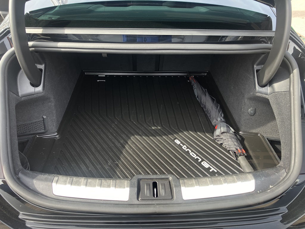 Audi e-tron GT quattro