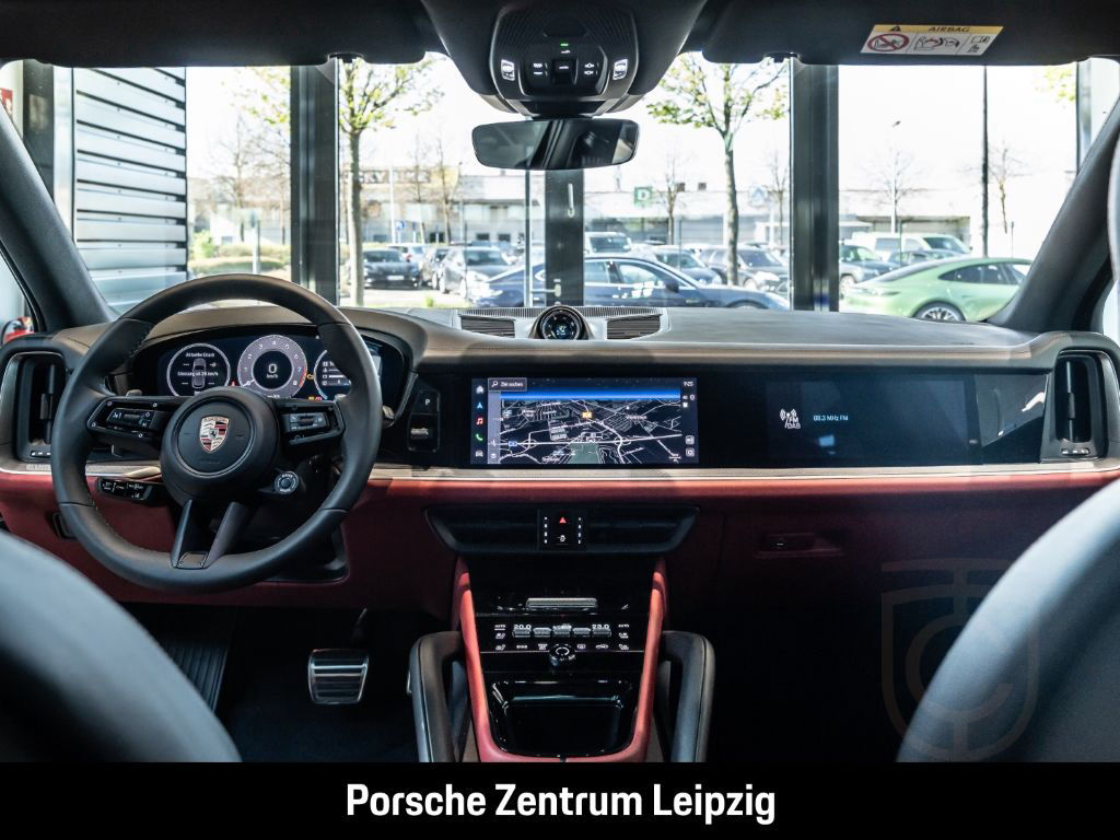 Porsche Cayenne S HD-Matrix InnoDrive PDCC InnoDrive HUD