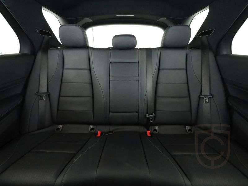 Mercedes-Benz GLE 350 de 4M Advanced/20"/Multibeam/Distronic/