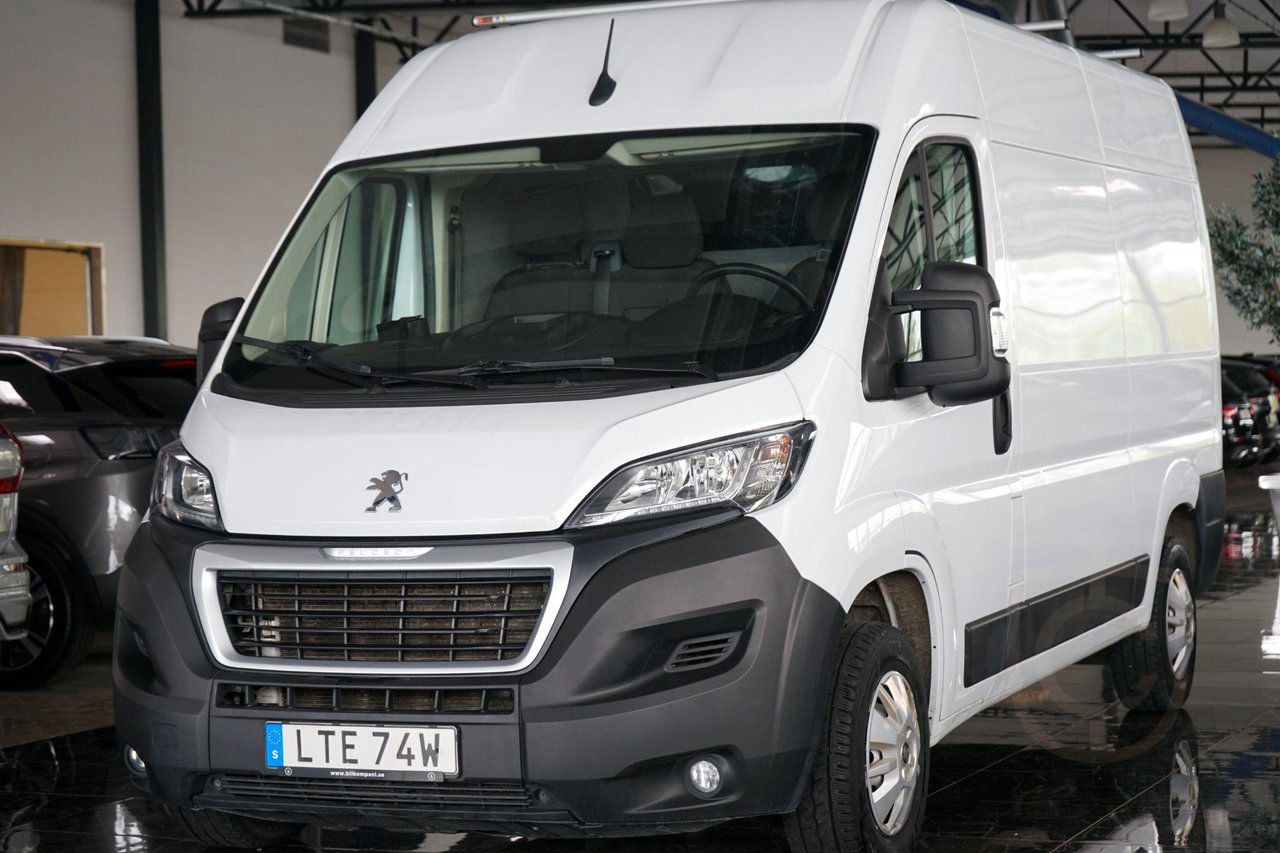 Peugeot Boxer Van 335 2.2 Webasto