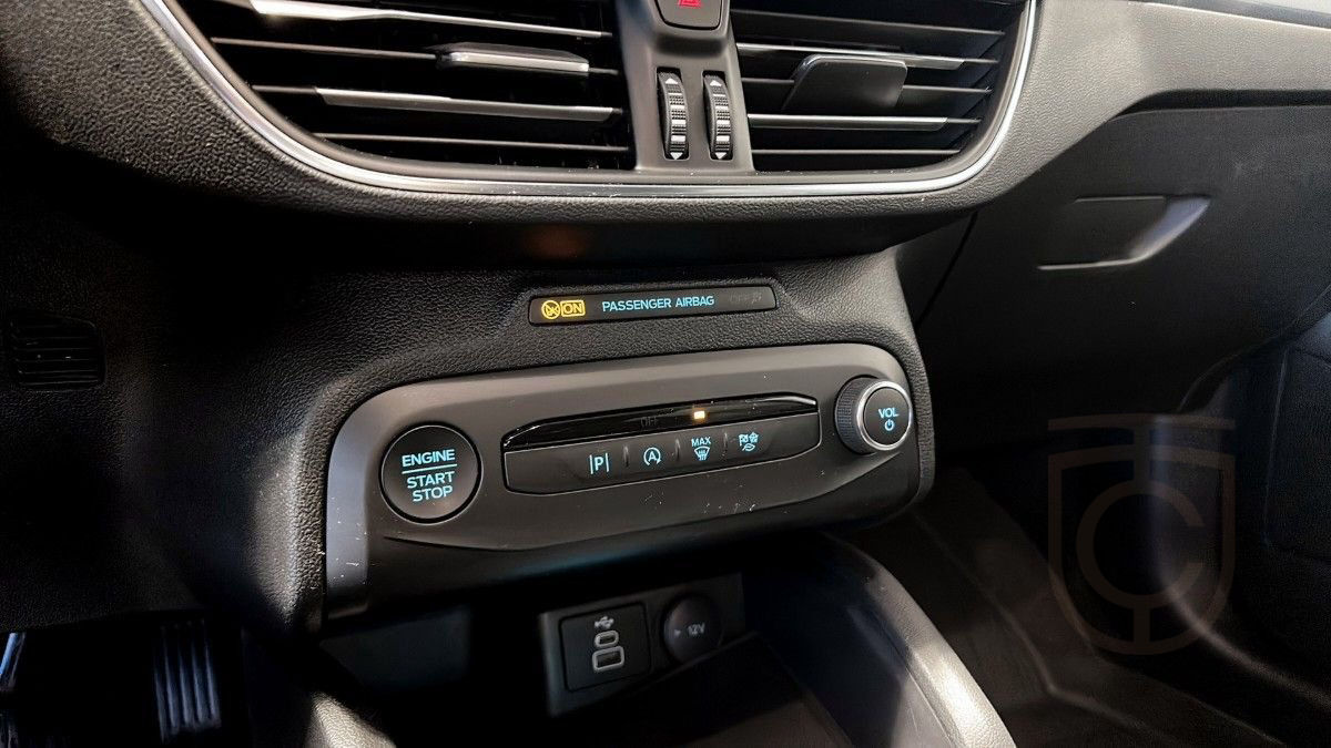 Ford Focus Active 1.0 Hybrid