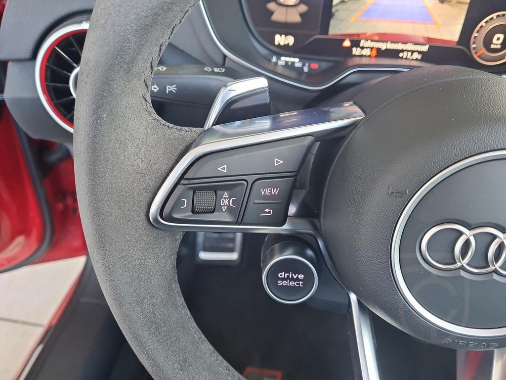 Audi TT RS quattro RS-Dämpf-Regl. RS-Abgas SideAssist