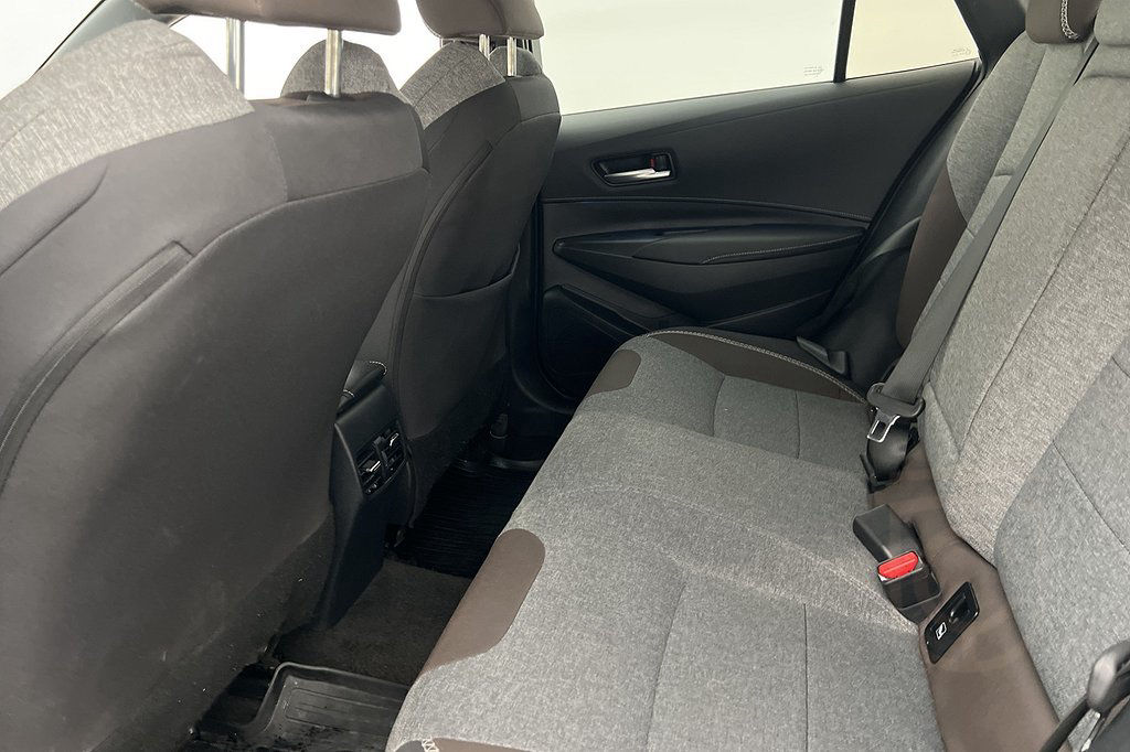 Toyota Corolla TREK Hybrid