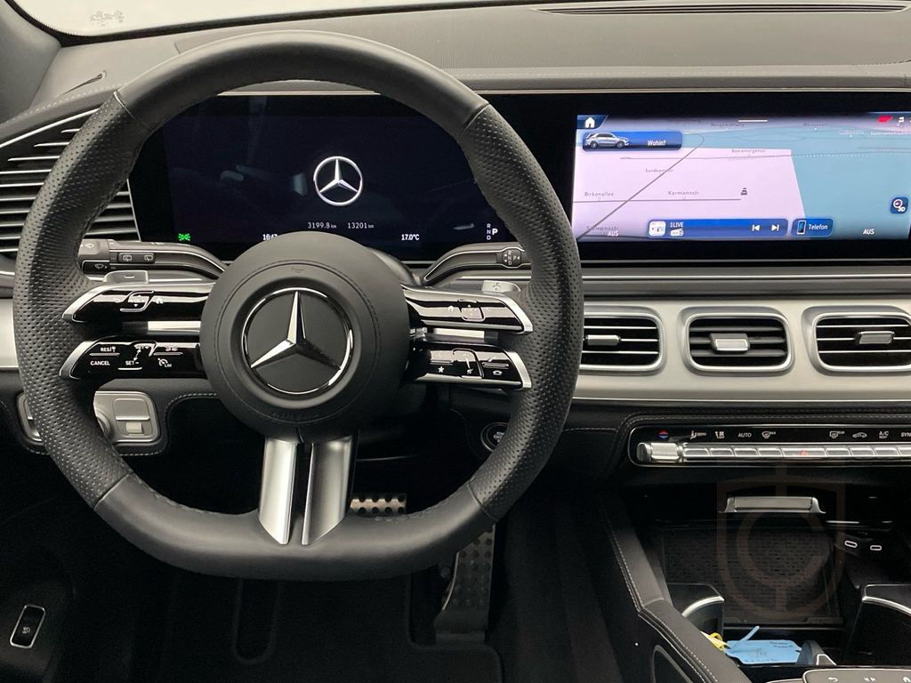Mercedes-Benz GLE 300 d 4M AMG Distronic Multibeam AHK 360°-K.