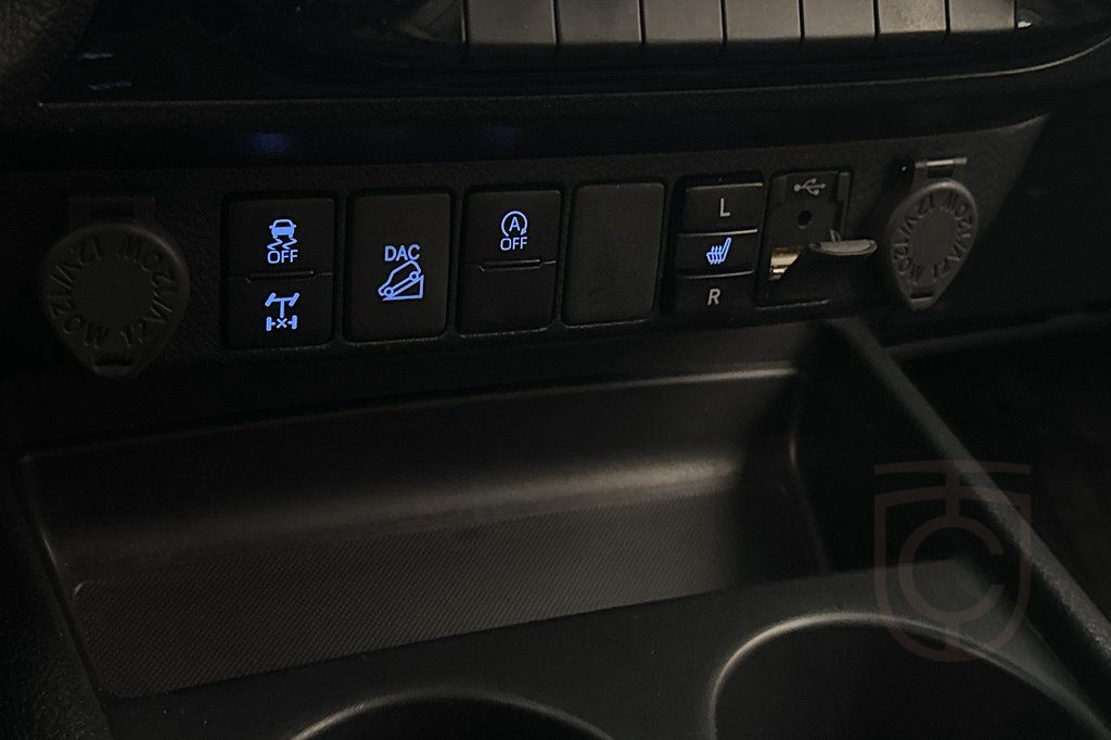 Toyota Hilux Extra Cab