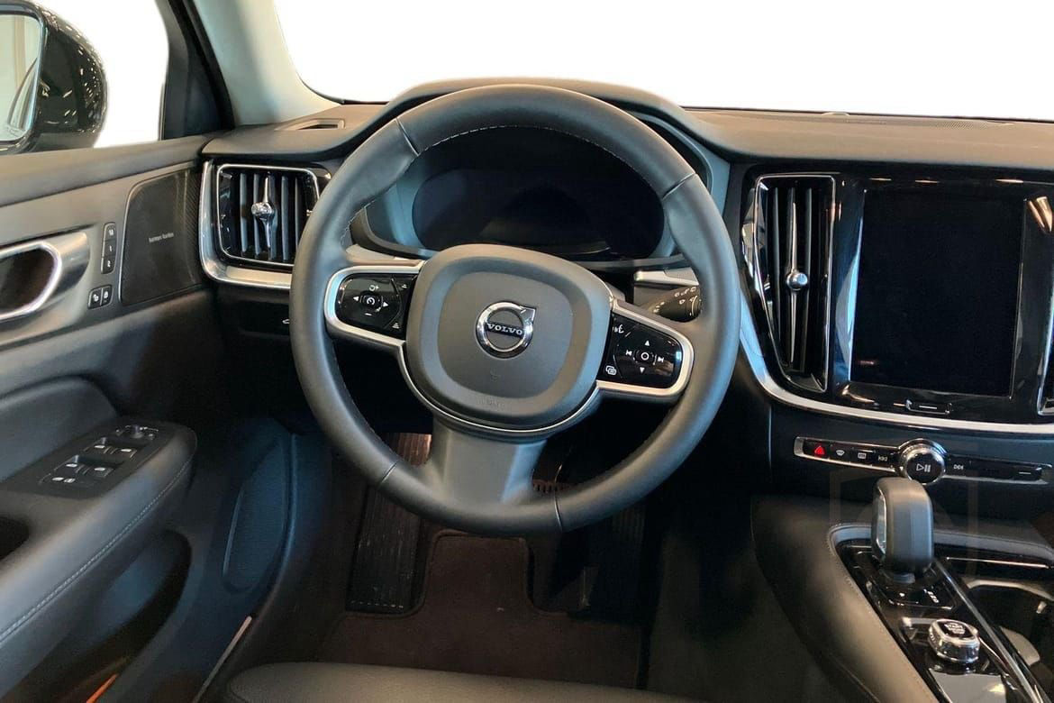 Volvo V60 T6 Plus Dark Nordic Edition