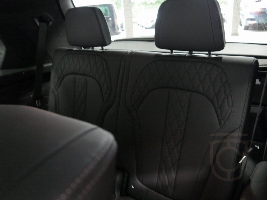 BMW X7 M60i Soft-Close, Sitzbelüftung, Sky Lounge