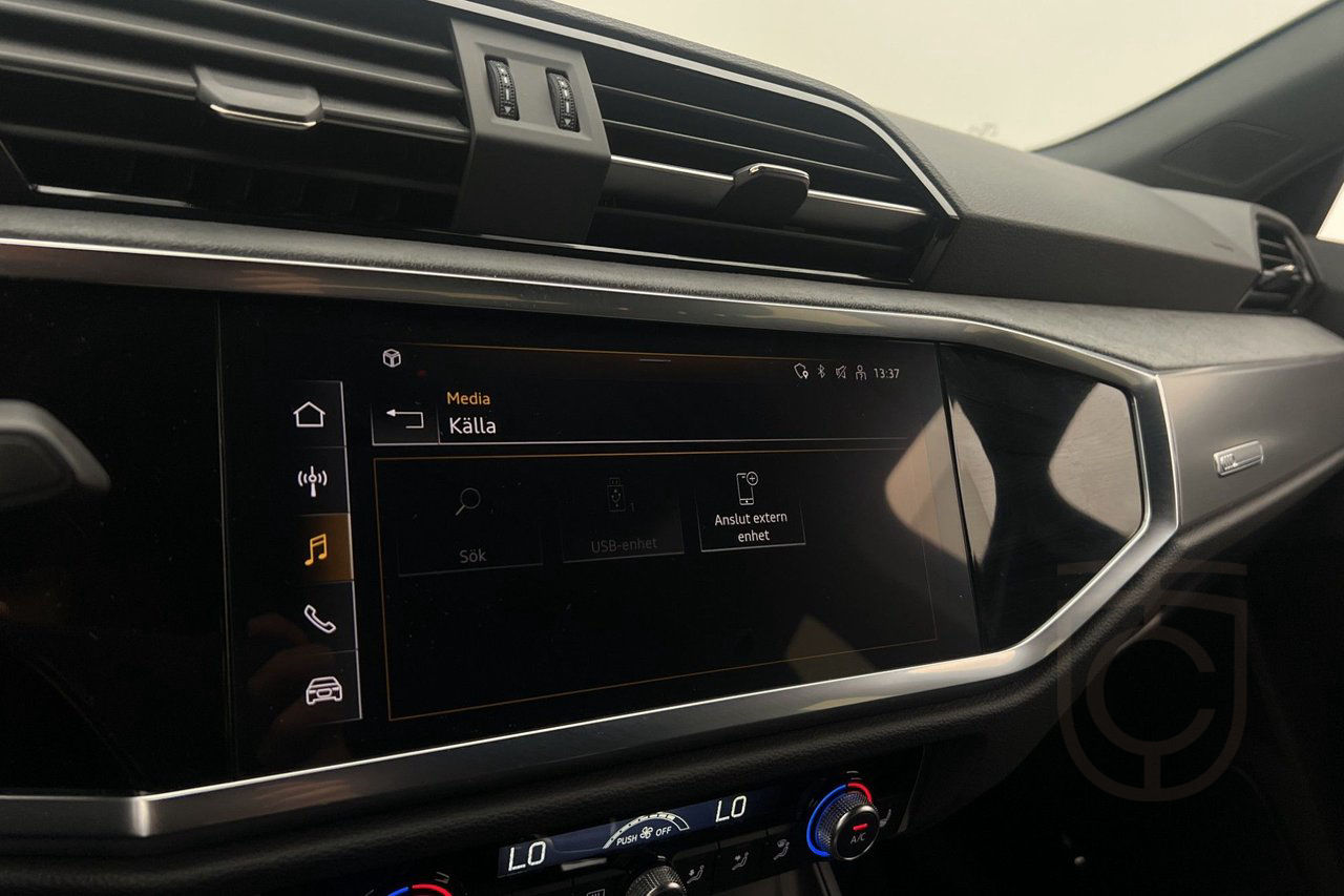 Audi Q3 Sportback 45 TFSI e S Line Cockpit