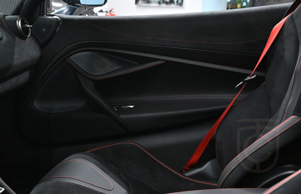 McLaren 720S Spider Performance Pack