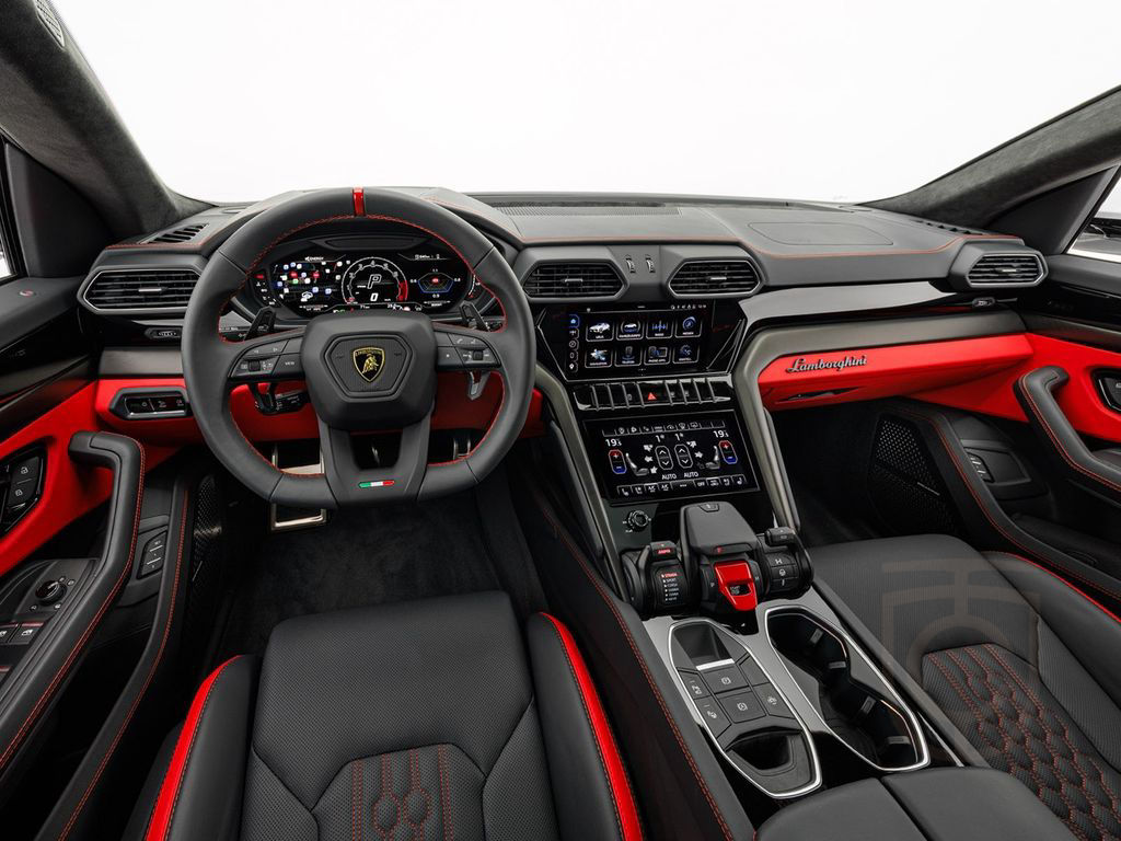 Lamborghini Urus S