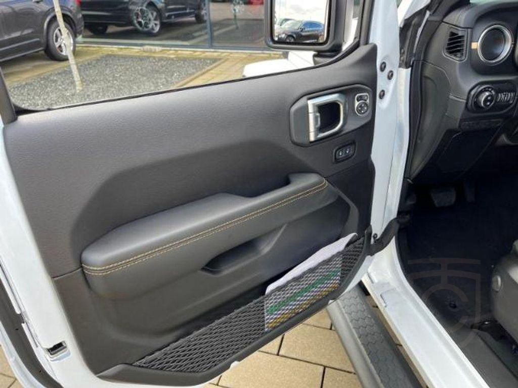 Jeep WRANGLER Sahara 272PS Facelift *SoftTop*