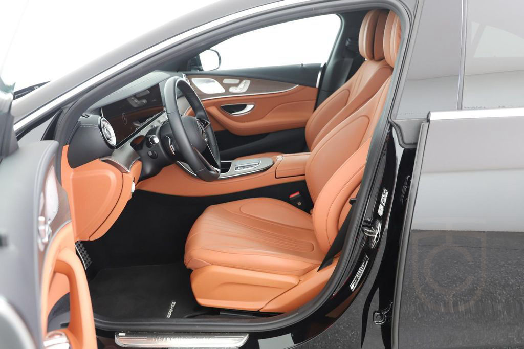 Mercedes-Benz CLS 400 d 4M AMG Line 2x+SHD+Sound+Multibea+Wide