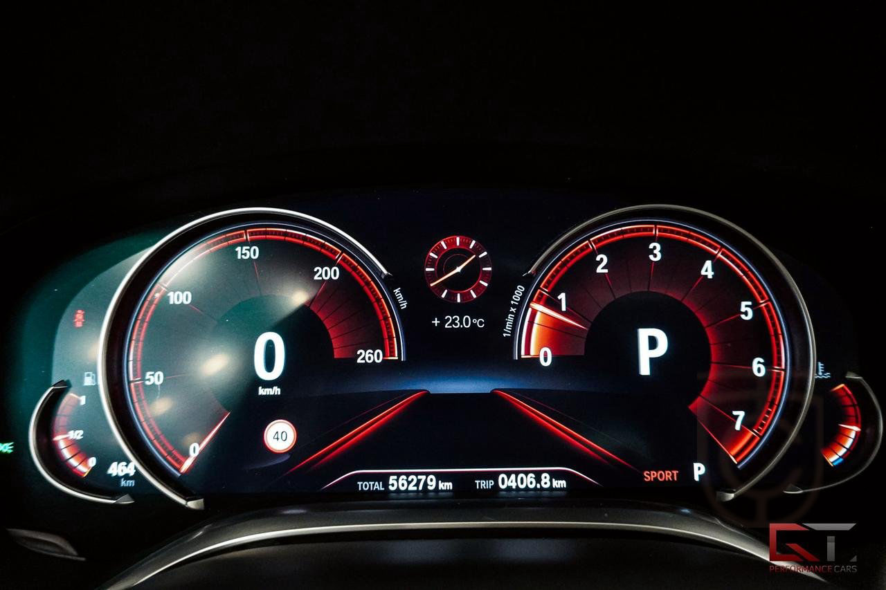 BMW 750 Navi HuD B&W Night Vision 1 Ägare