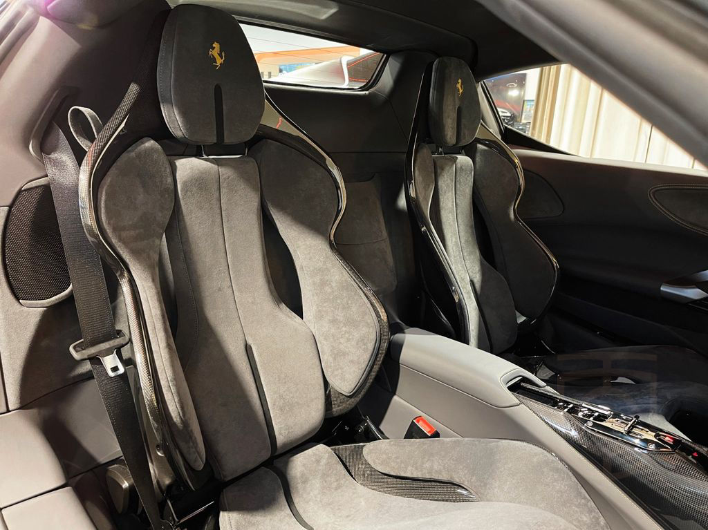 Ferrari SF90 SPIDER LIFT/CARBON/TAILORMADE/KEYVANY!