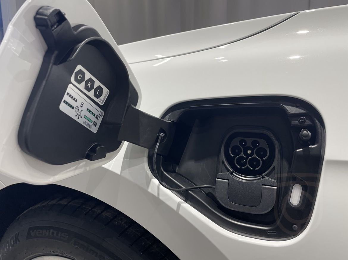 Volkswagen Passat Variant eHybrid 1.5 TSI Business
