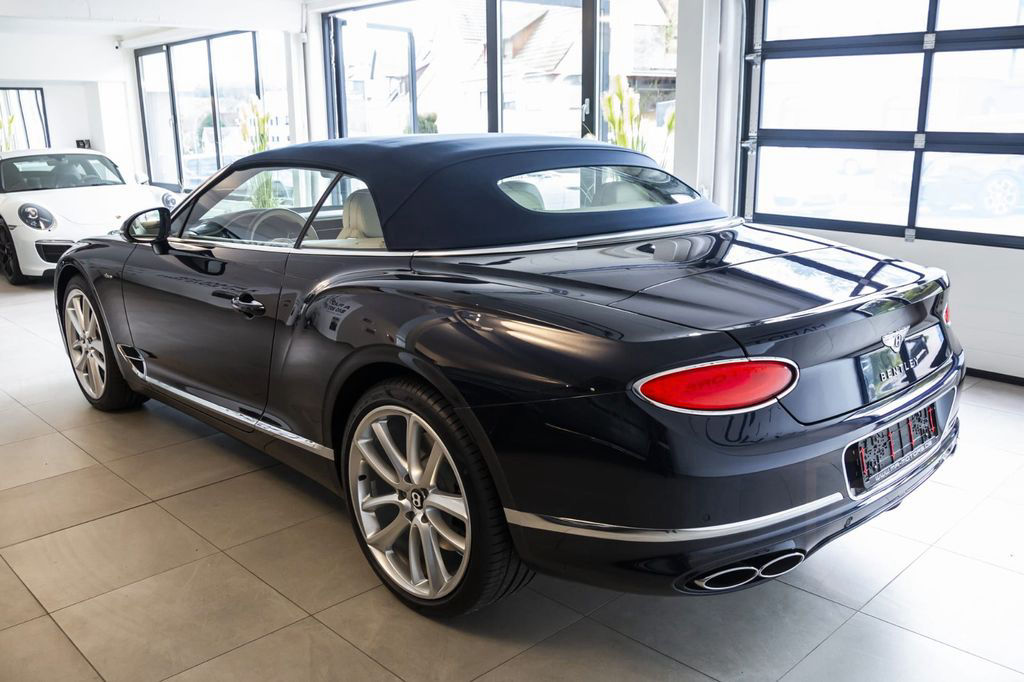 Bentley Continental GTC Azure/B&O