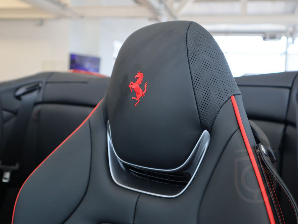 Ferrari Portofino M 3.9T V8 Rosso/Cavallino/Scuderia/20"