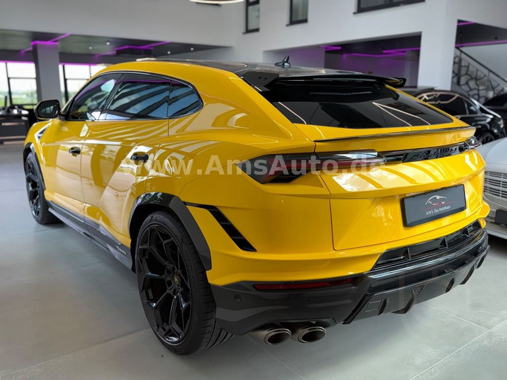 Lamborghini Urus Performante Full Carbon Pano B&O Prod.2025