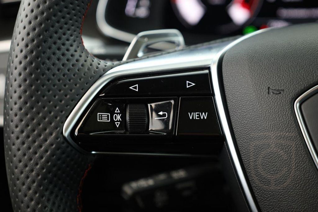 Audi RS6 Avant performance Leder Laser Pano BO 22" RS