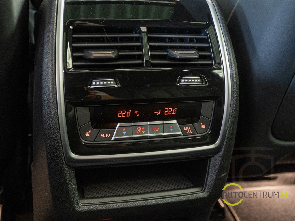 BMW X5 40d M Sport Inno B&W Sparco Sky Luft Exklusiv