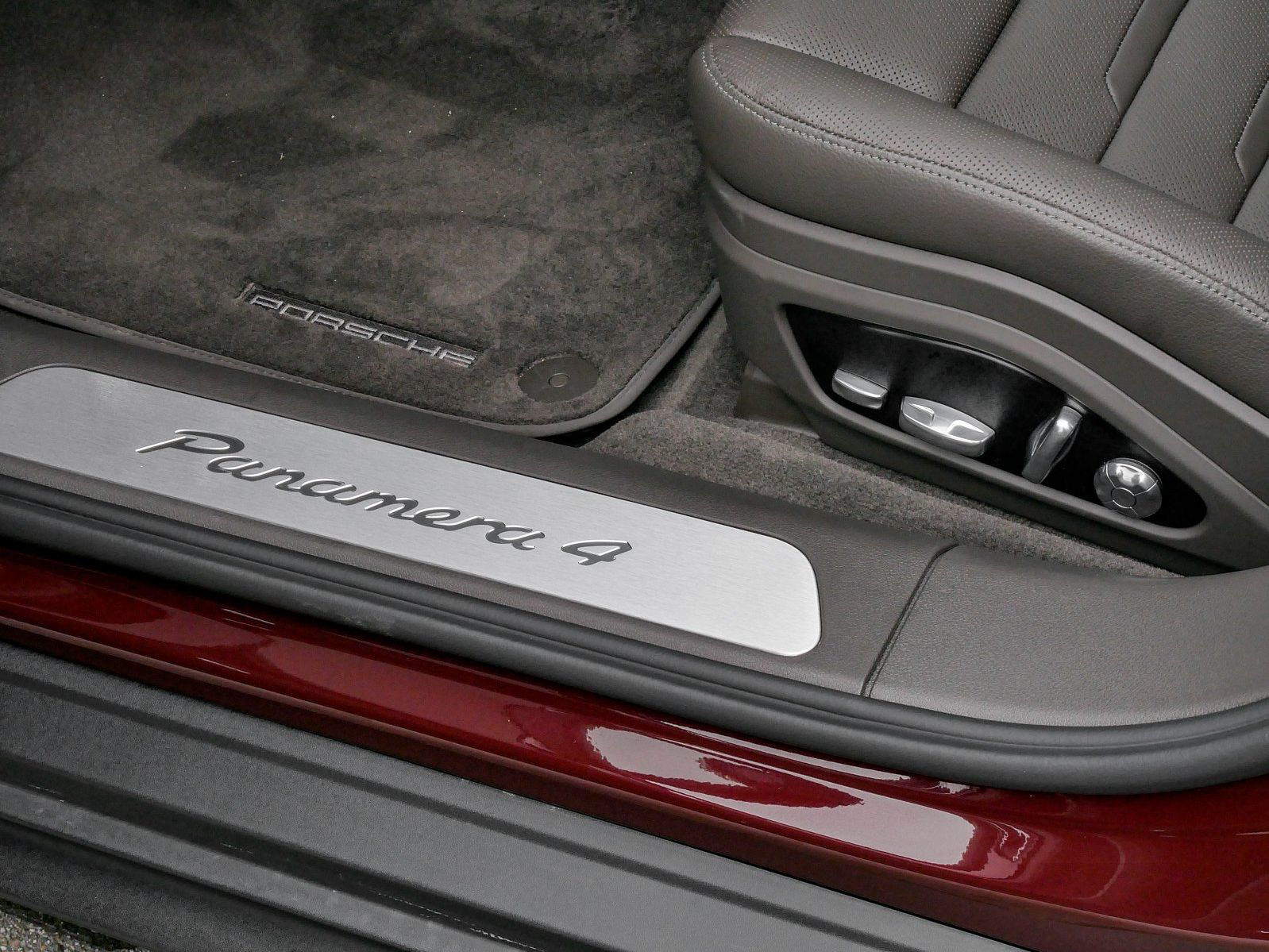 Porsche Panamera 4 E-Hybrid Sport Turismo
