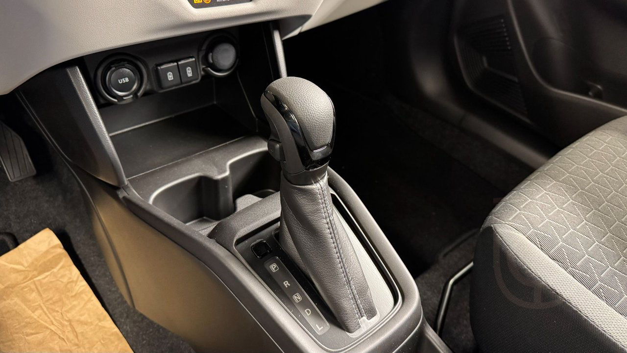 Suzuki Swift 1.2 Hybrid Select CVT LAGERBIL!