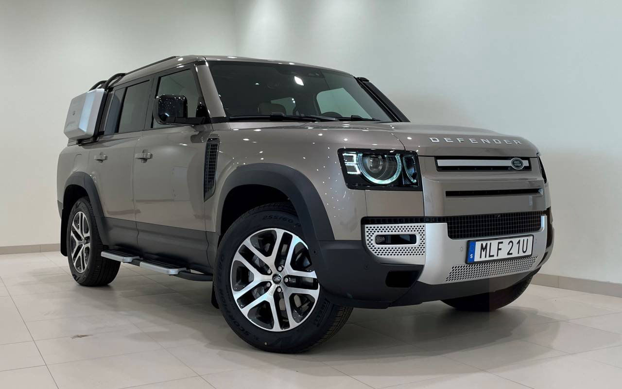 Land Rover Defender 130 P400
