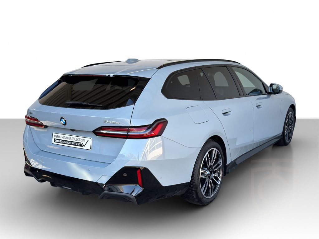 BMW 540dA xDrive Tour. M Sport LiveCock.AHK.Standh.