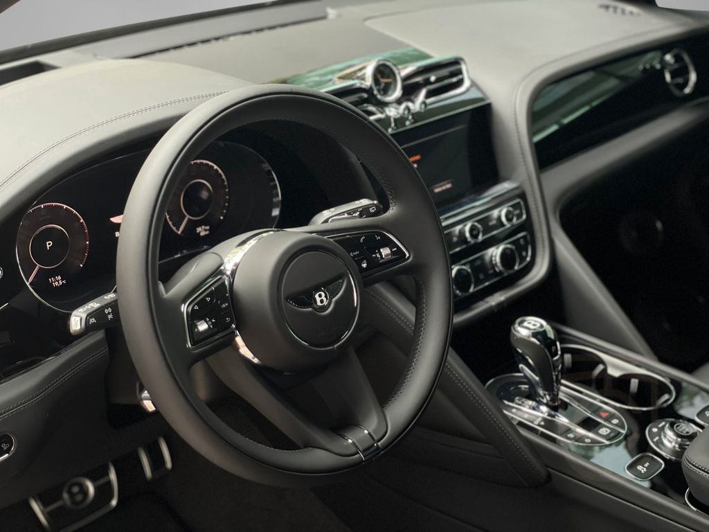 Bentley Bentayga 4.0 V8