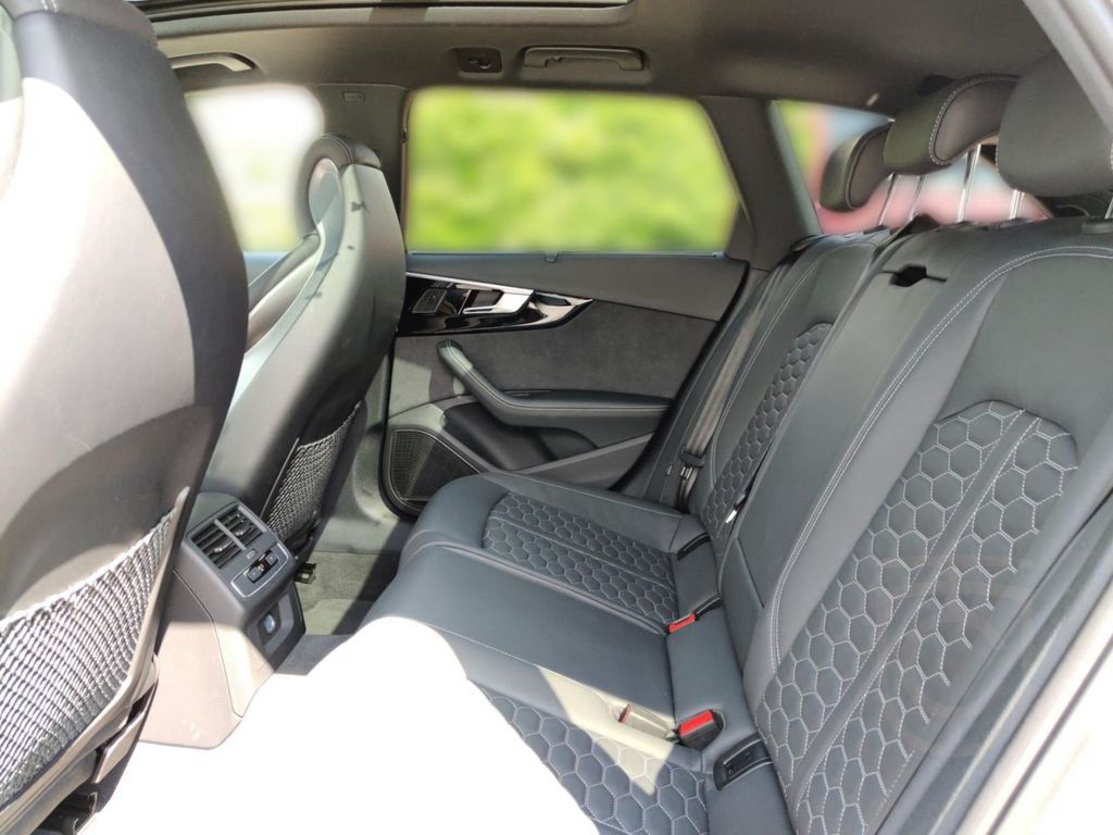 Audi RS4 Avant RS-Design-Paket, RS-Komfortpaket, DRC,