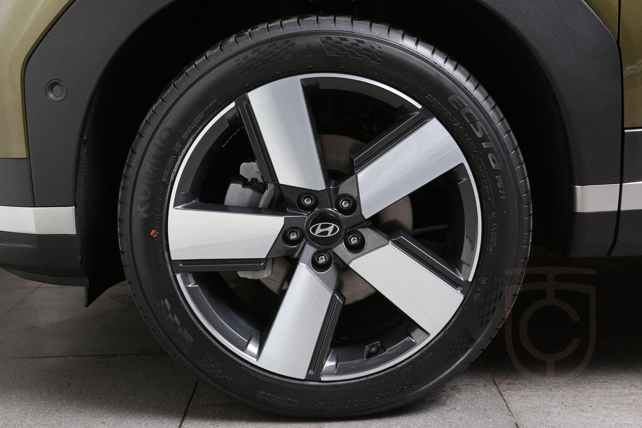 Hyundai Santa Fe 4WD Plug-In Advanced- Vinterhjulskampanj