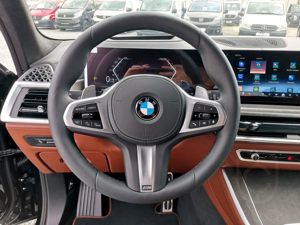 BMW X5 xDrive 40d / M Sport/ 360°/ AIR/ HUD/GARANTIE
