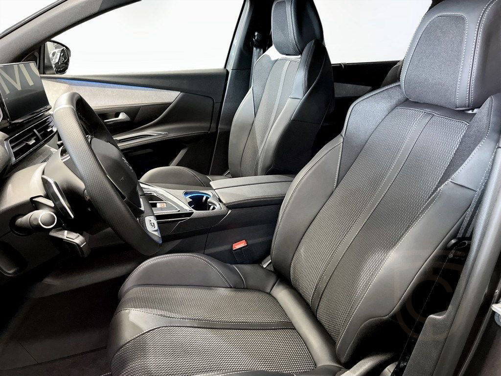 Peugeot 5008 GT 1.2 PT