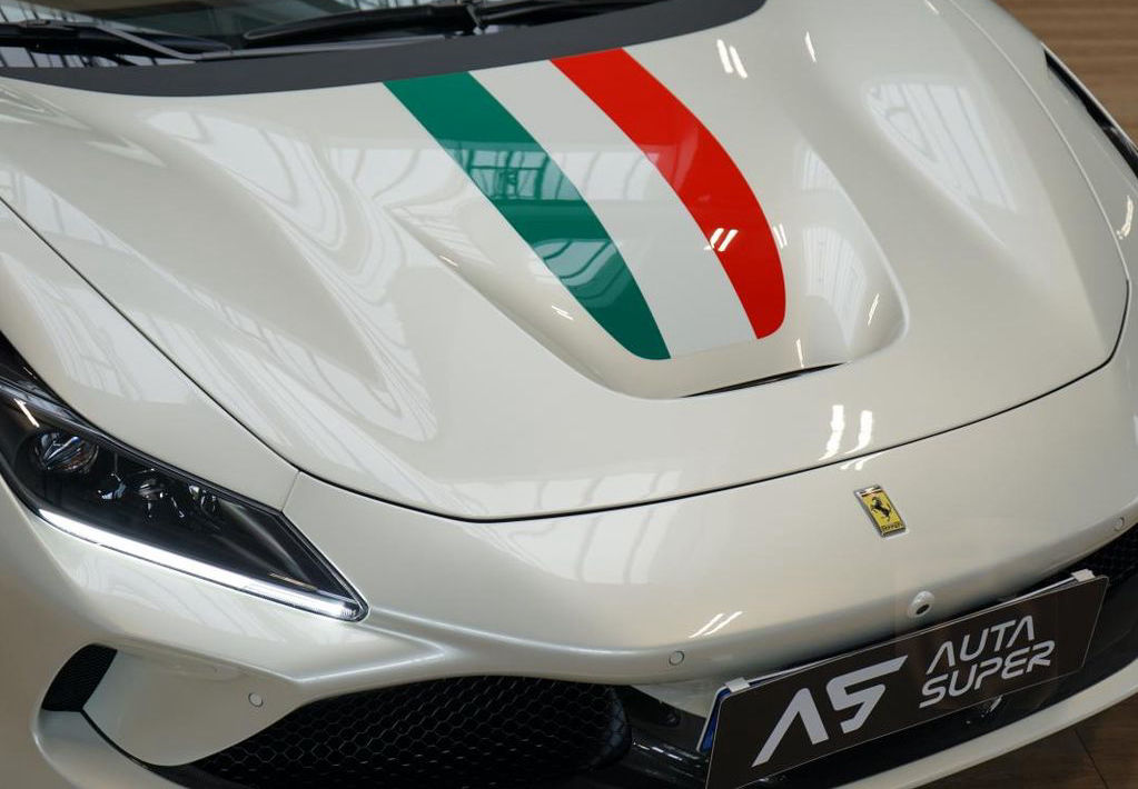 Ferrari F8