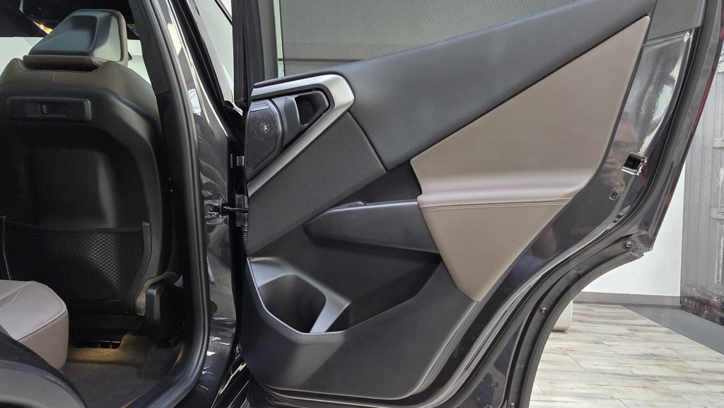 BMW X3 M50 xDrive AHK Pano 21' Sitzlüftung ACC 360°