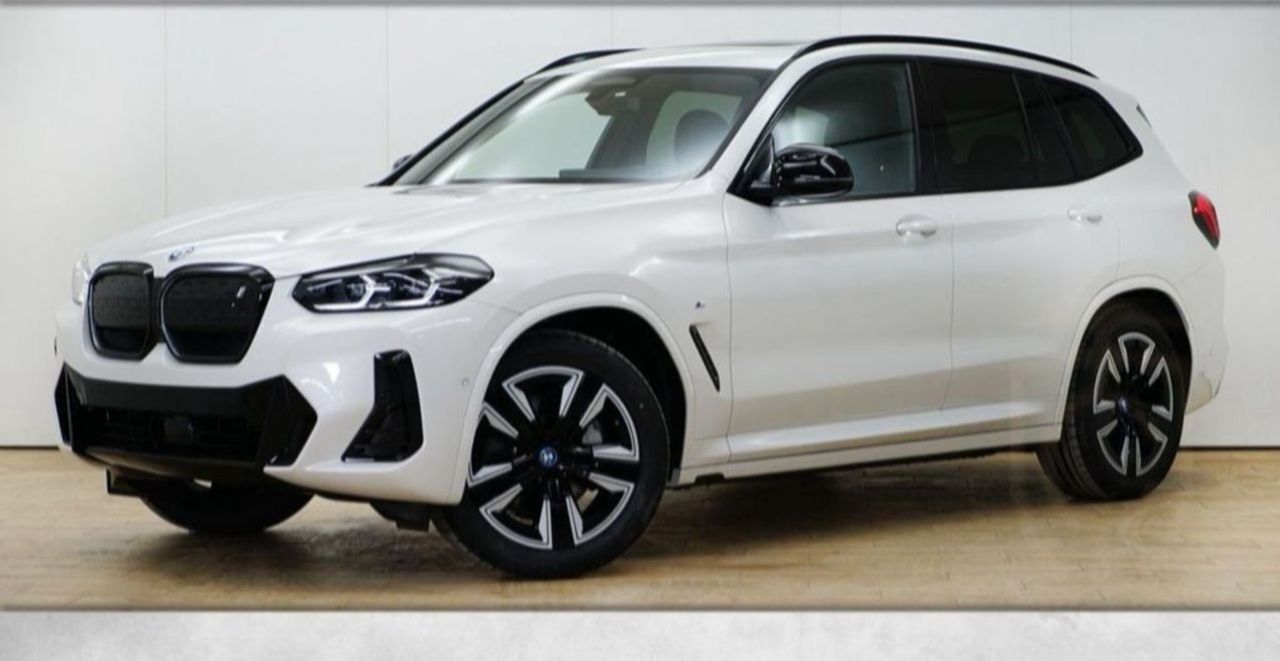 BMW iX3 [Inspiring, AHK, Driv Prof., RFK, SHZ, GSD]
