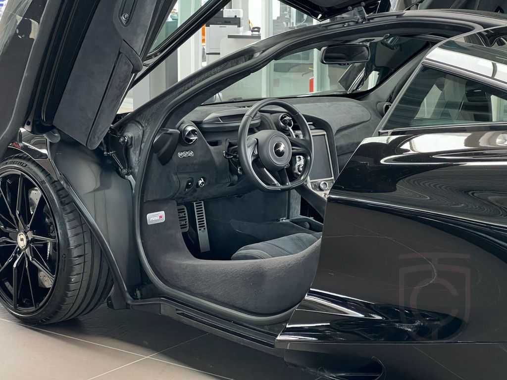 McLaren 720S 4.0 Coupe+Carbon+Lift+SportAGA+Active Aero+