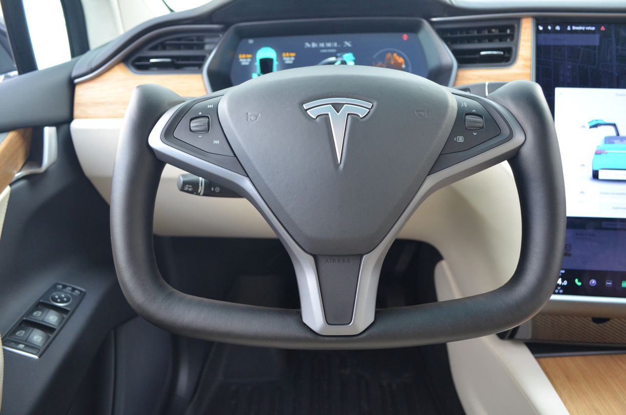 Tesla Model X Dual Motor Long Range